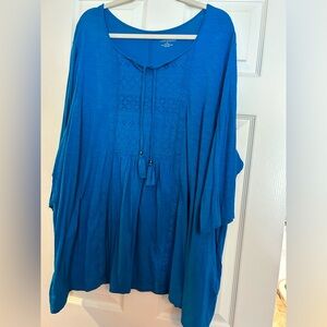 Catherine’s 3x peasant top